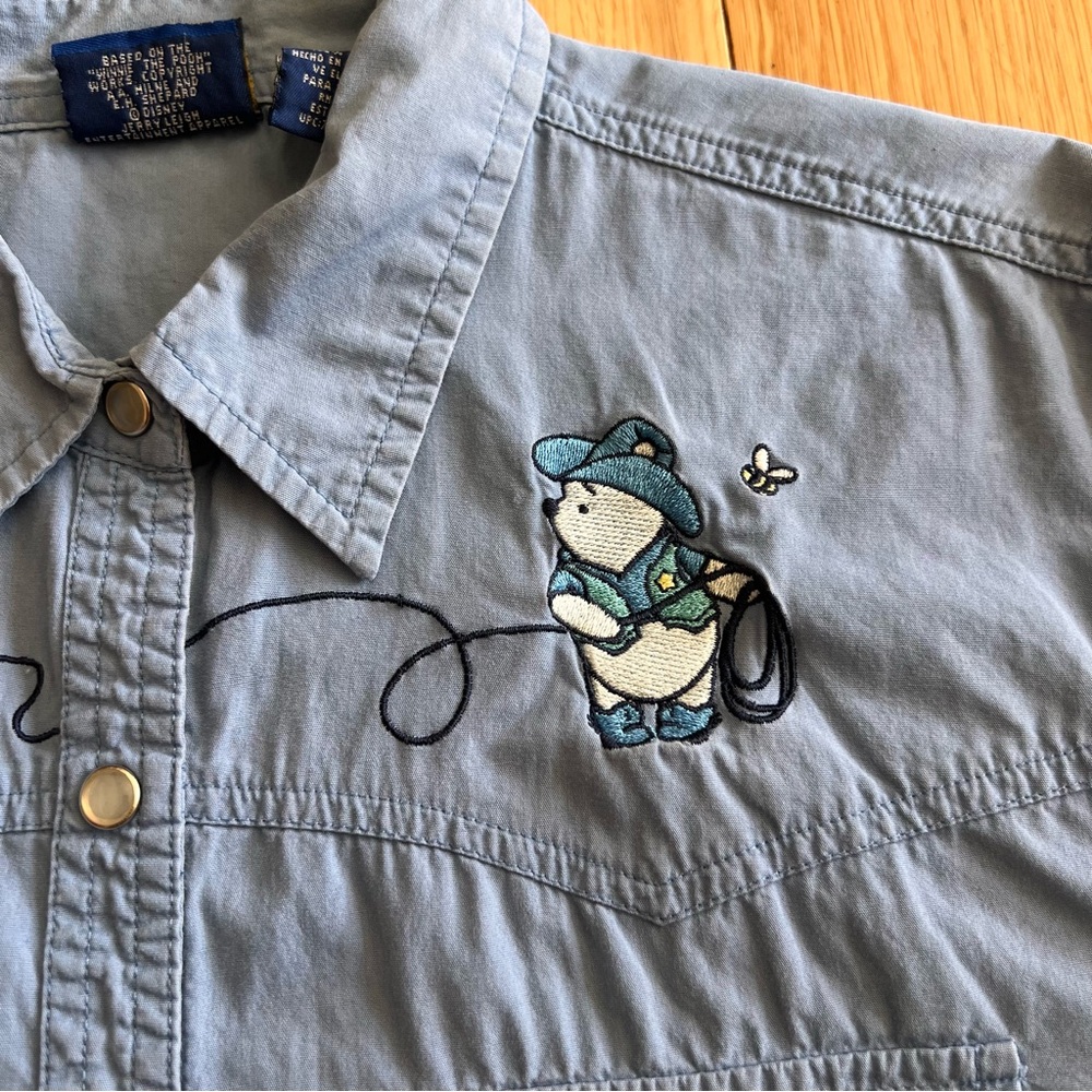 Vintage Winnie The Pooh Western Pearl Snap Button Blue Half Sleeve Shirt Large - Picture 8 of 8